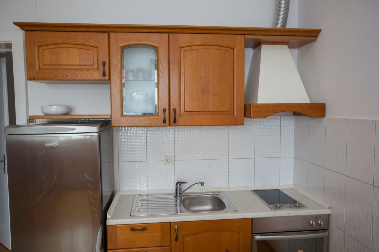 Apartments Vlado Podgora Exterior photo